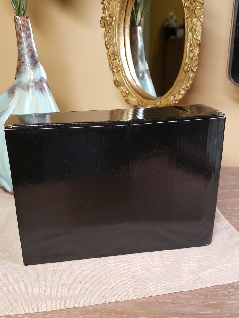 Kurt Geiger Silver Mirror Bow Clutch w/ Shoulder Chain NIB! - Picture 14 of 14